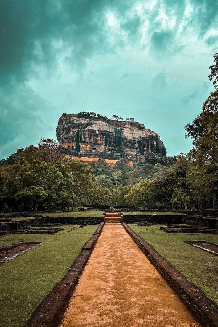 Sigiriya & Dambulla Day Trip